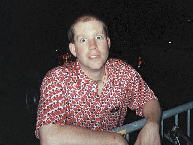 A picture of Stephan Meyer looking a little tired between sets.