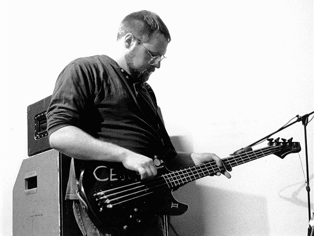 Note the fingering (or 'thumbing') technique